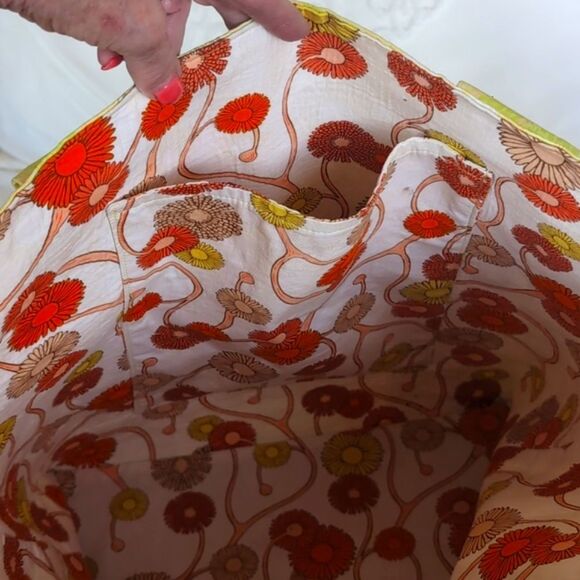 Bright 😎 Cheerful XL Cloth Tote - Picture 7 of 11